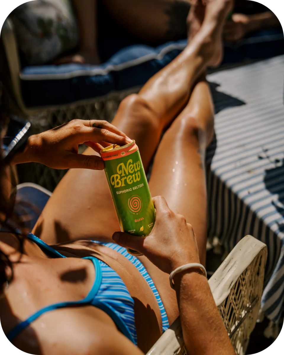 New Brew, Kratom Guava Seltzer, 12 Pack - Shop CBD Kratom